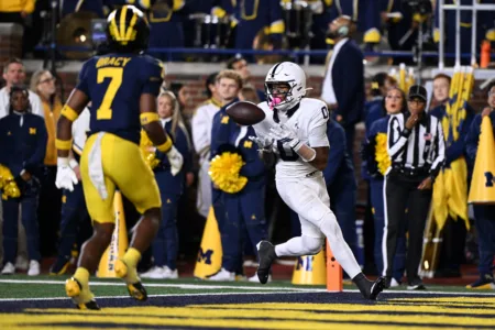 Nittany Lions can’t get out of their own way against Michigan
